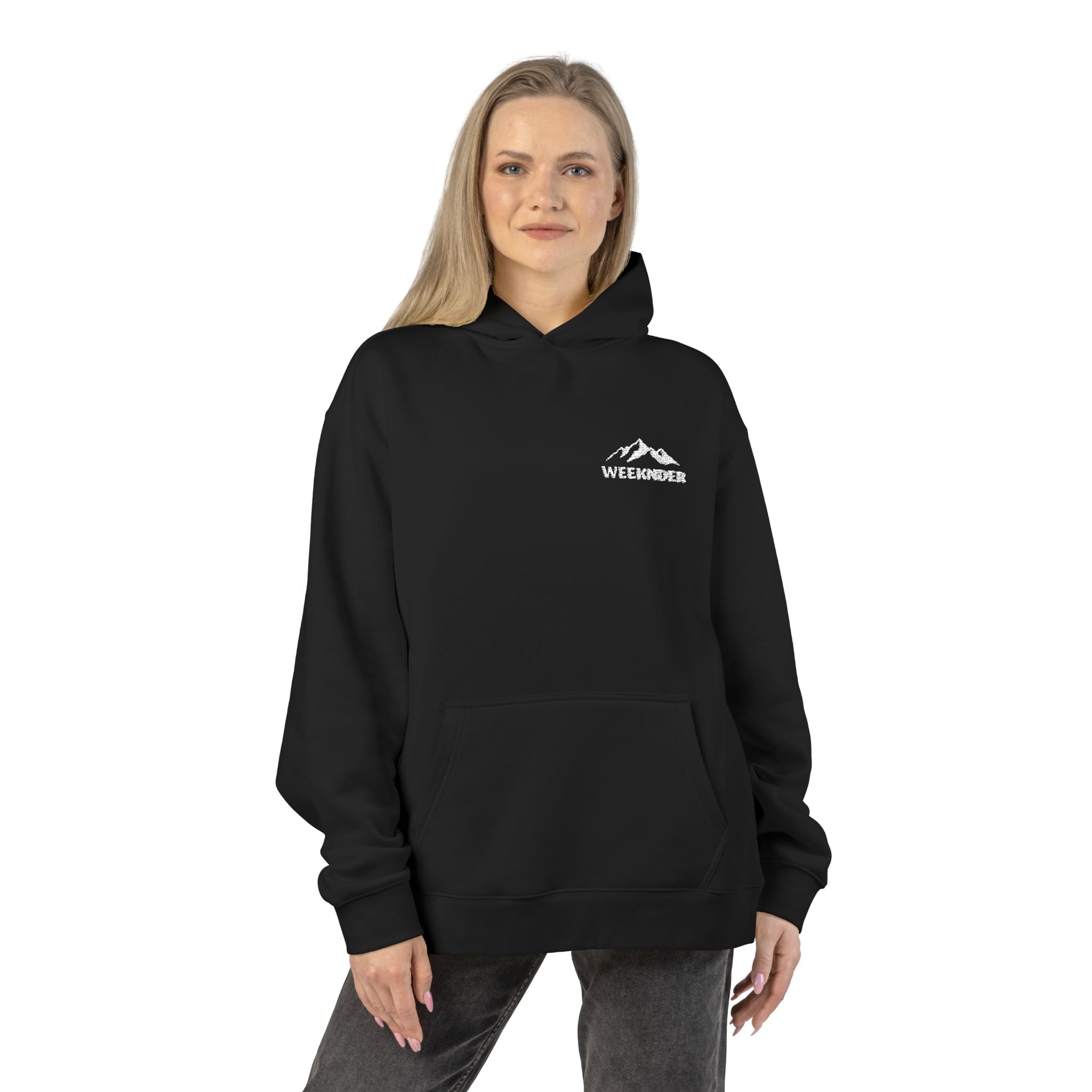 Explorer Mountain Hoodie — Relaxed Outdoor Graphic Hoodie